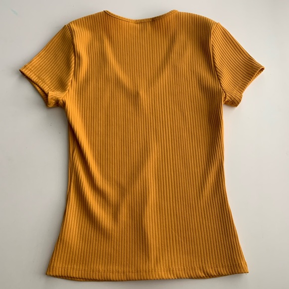 Yellow V-Neck Knit Top - Picture 3 of 4